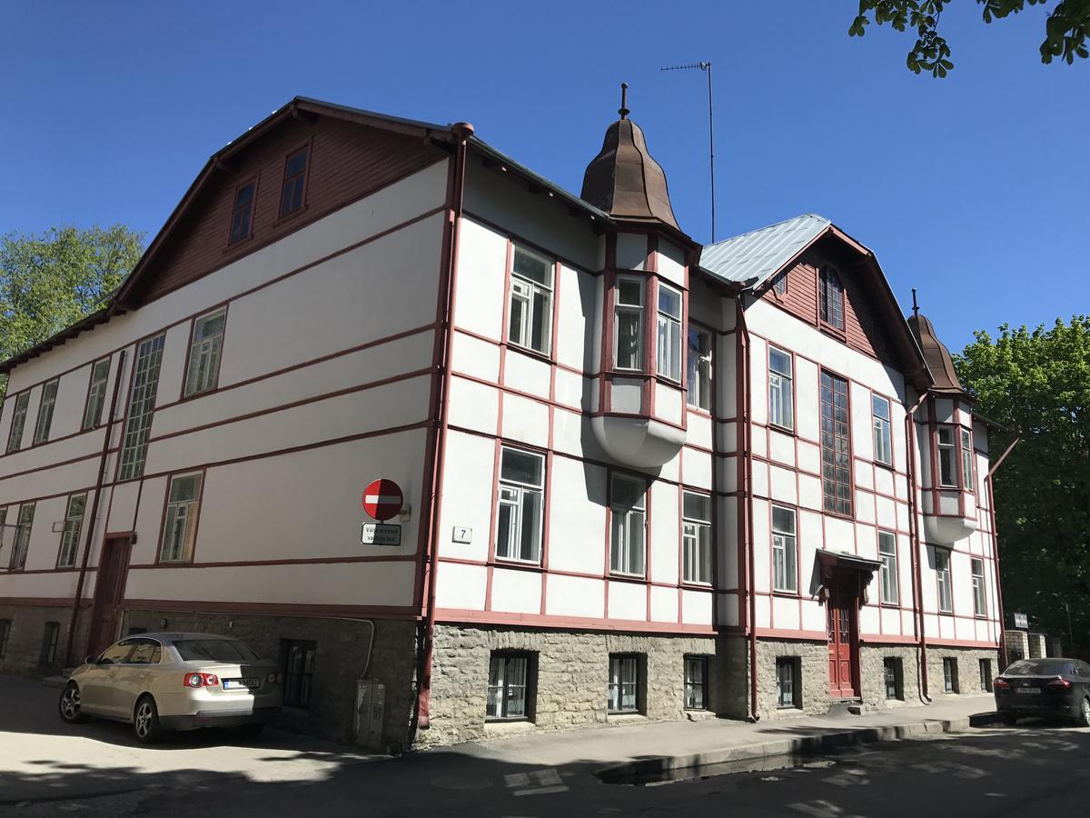 Süda Hostal *